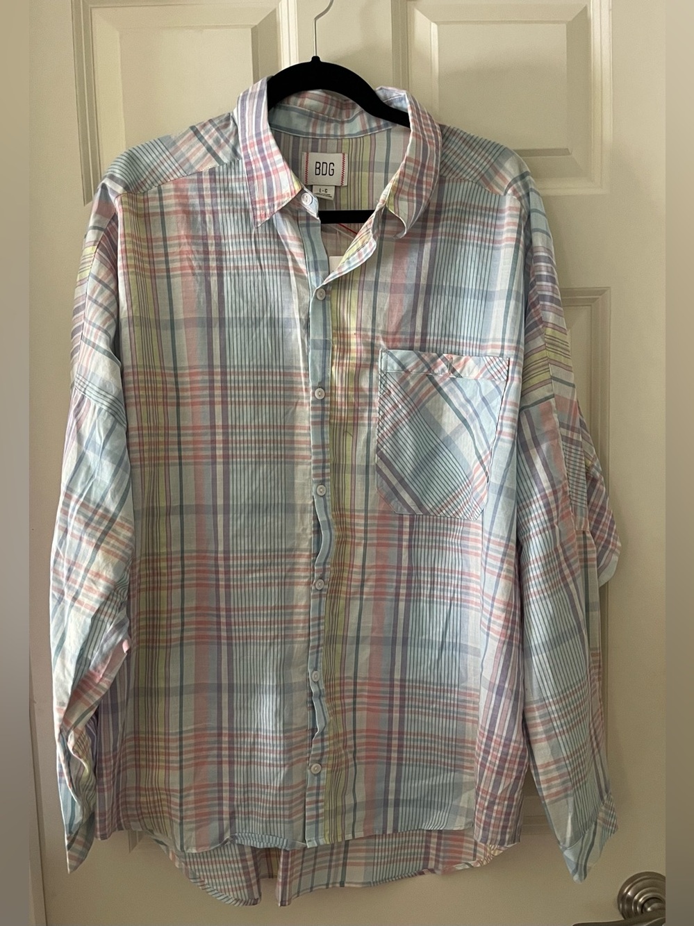 NWT Urban Outfitters BDG Alex Breezy Cotton Oversized Button-Down pastel plaid L
